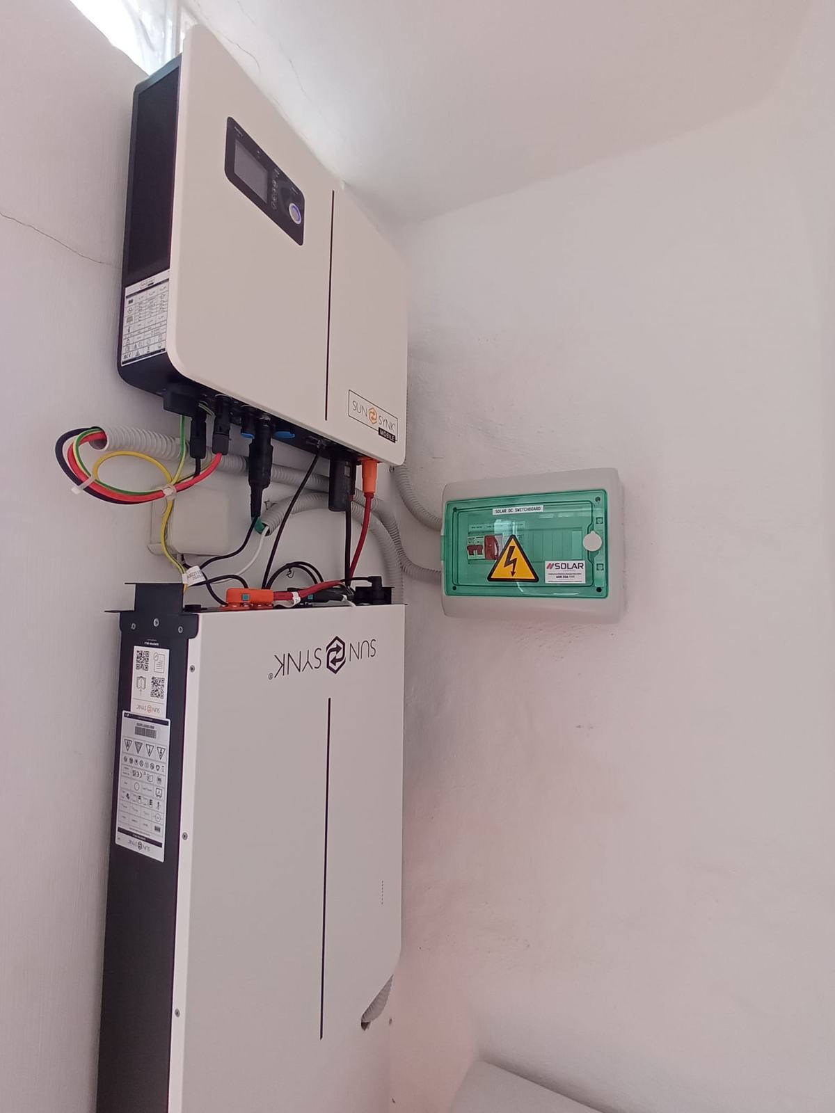 Cuándo compensa añadir batería a una instalación solar