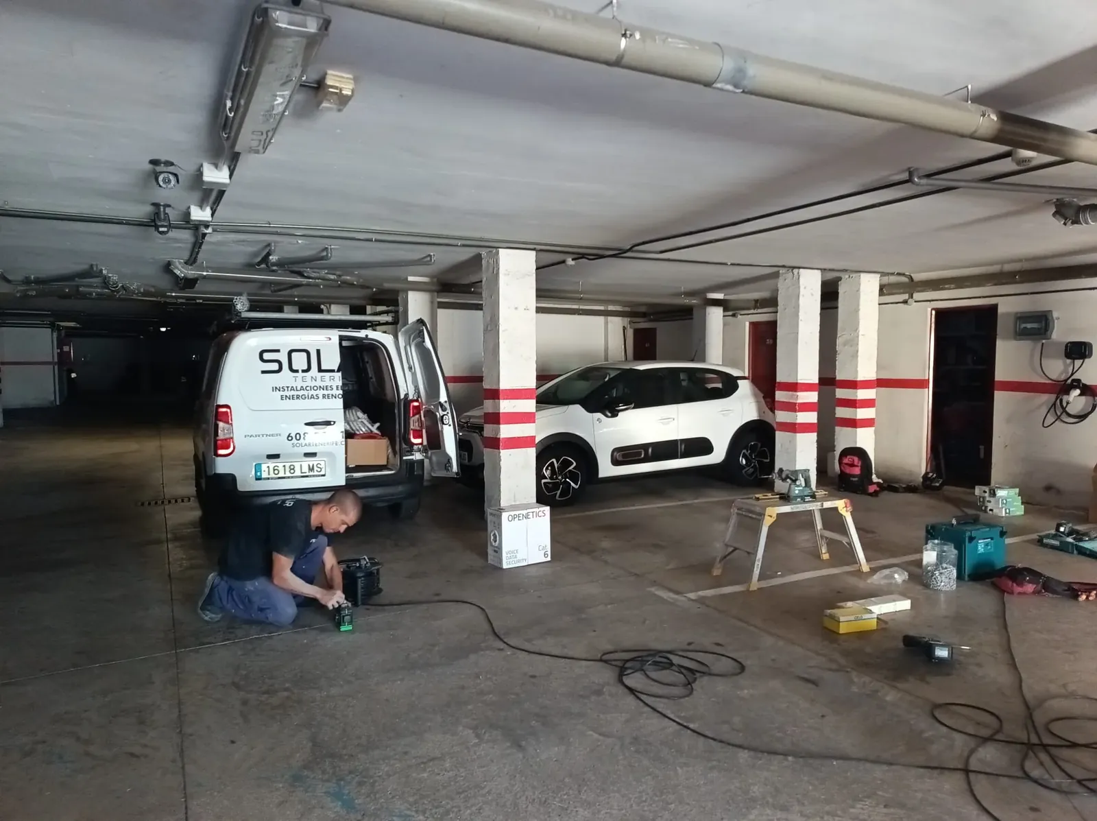 Instalar un cargador Ohme en un garaje comunitario en Tenerife: qué hay que prever